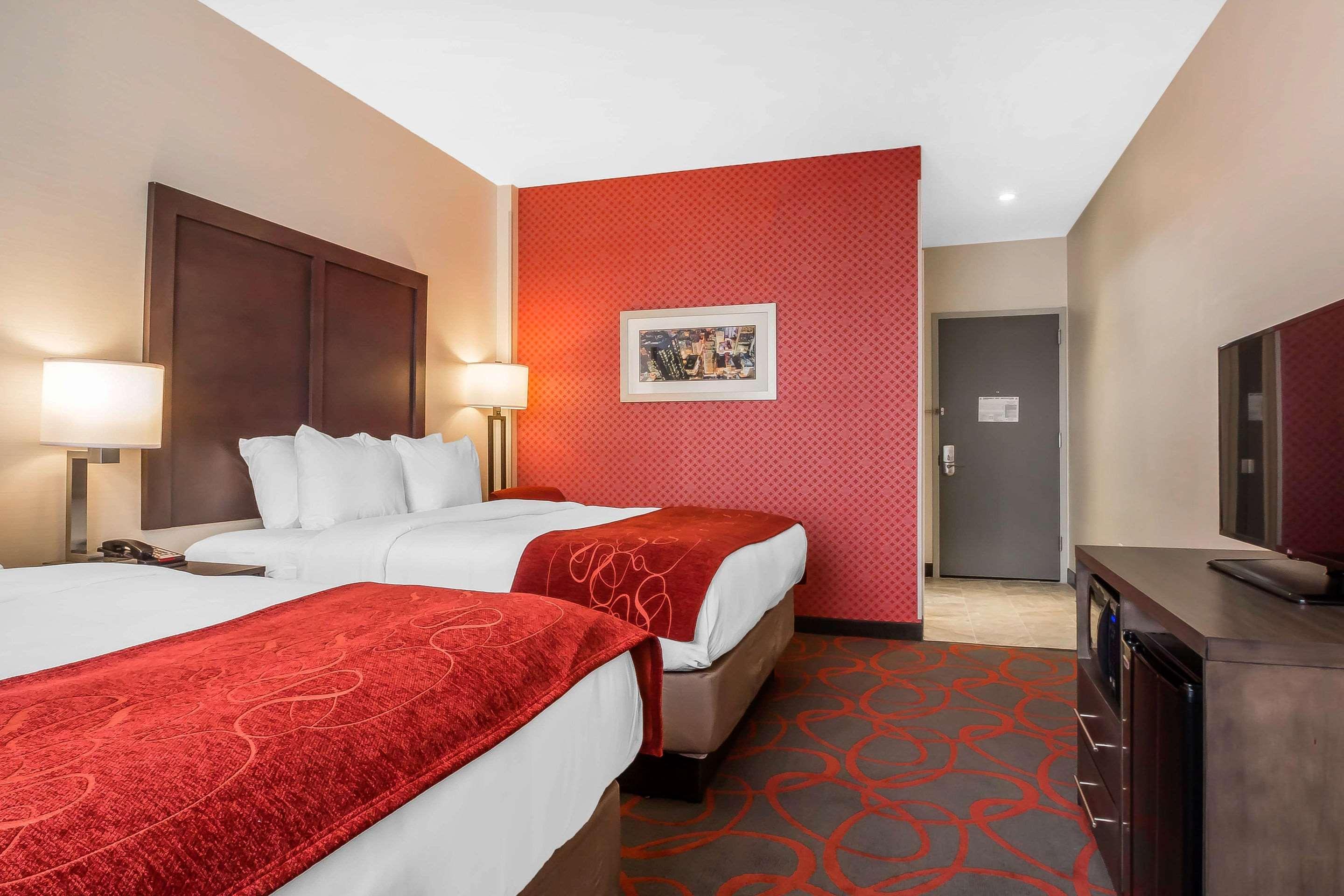 Comfort Inn & Suites Near Stadium Nueva York Exterior foto