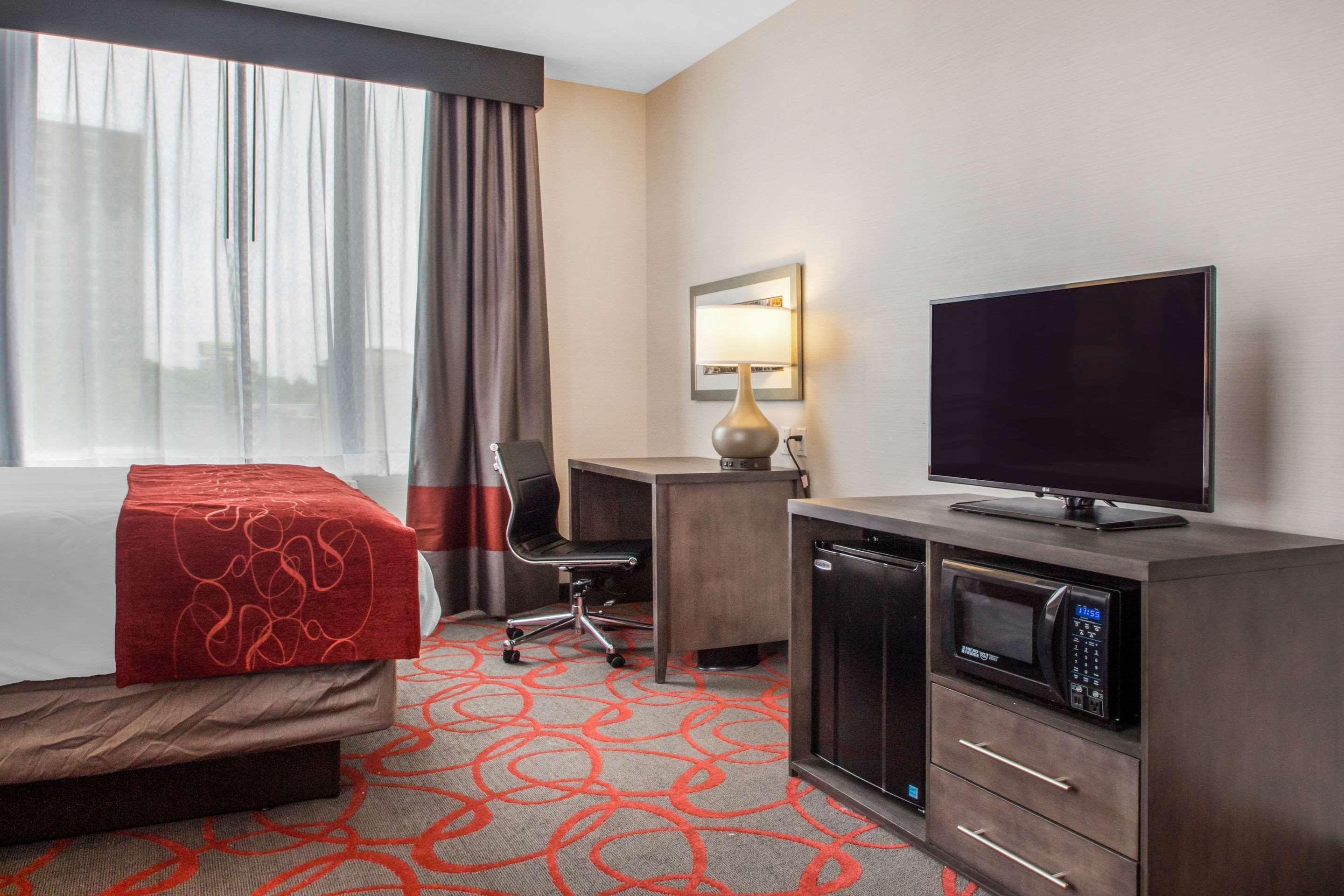 Comfort Inn & Suites Near Stadium Nueva York Exterior foto