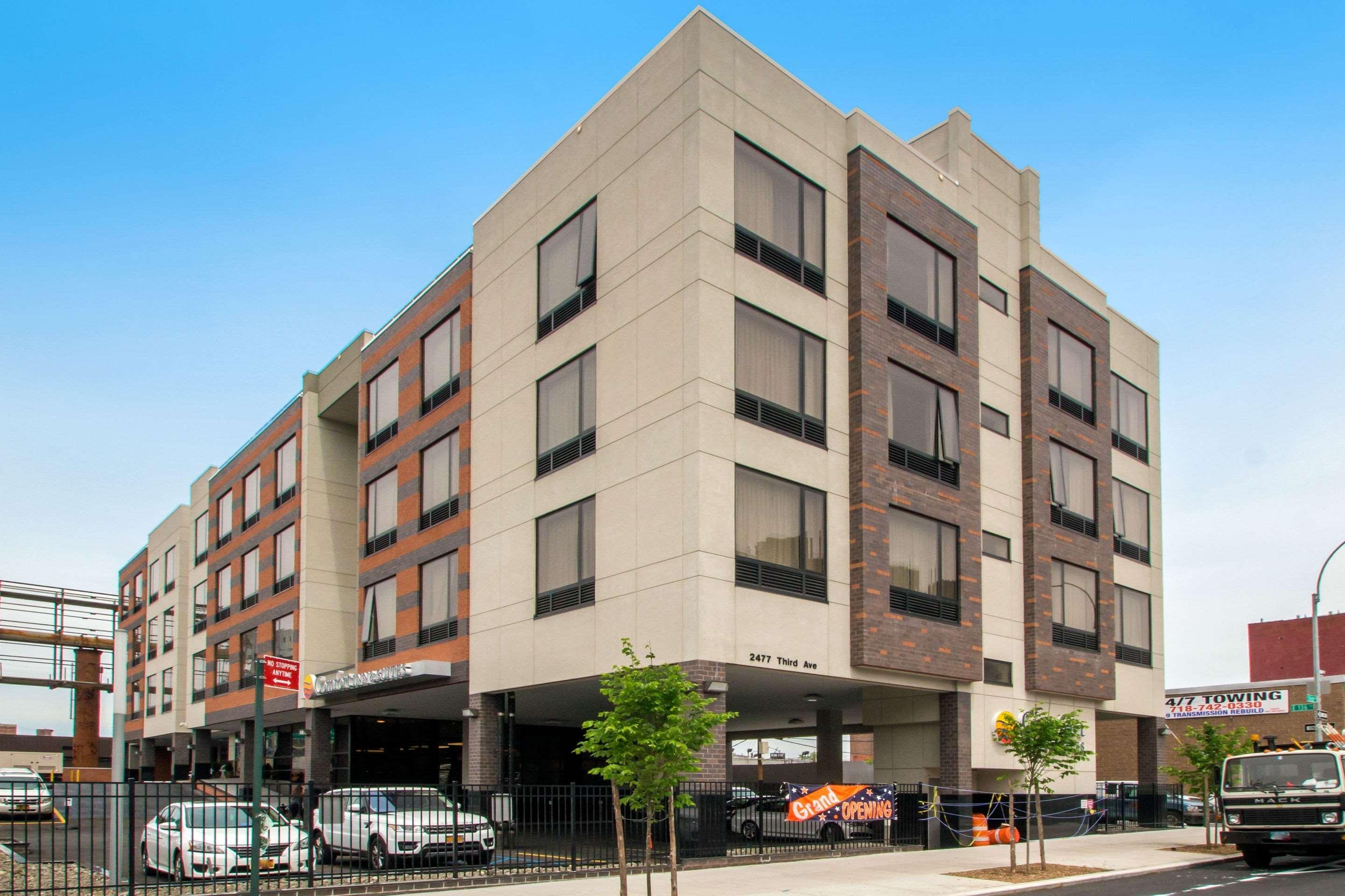 Comfort Inn & Suites Near Stadium Nueva York Exterior foto